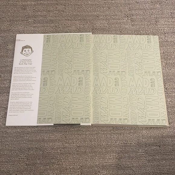 2012 ‘Totally MAD’ Hardcover Book - 60 Years of Humor, Satire, Stupidity - Picture 4 of 9